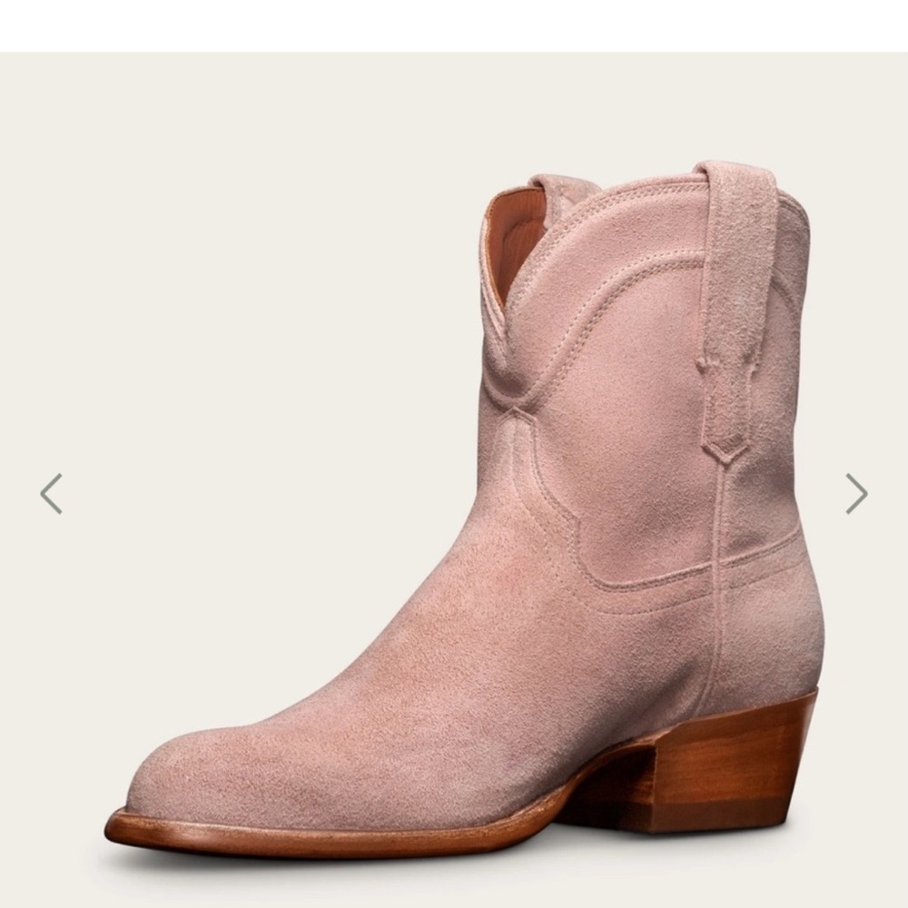 Tecovas Lucy boots 9